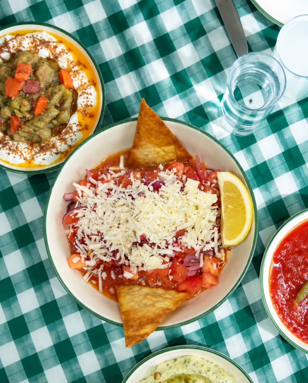 Beyaz Peynirli Salata
